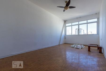 Apartamento para alugar com 90m², 2 quartos e sem vagaSala