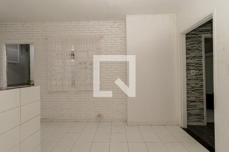 Casa à venda com 300m², 4 quartos e 2 vagasCopa