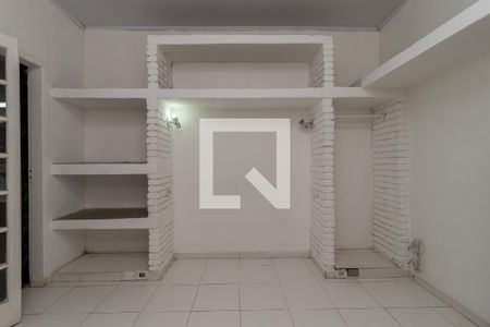 Casa à venda com 300m², 4 quartos e 2 vagasQuarto3 - suíte