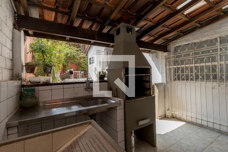 Casa à venda com 300m², 4 quartos e 2 vagasChurrasqueira