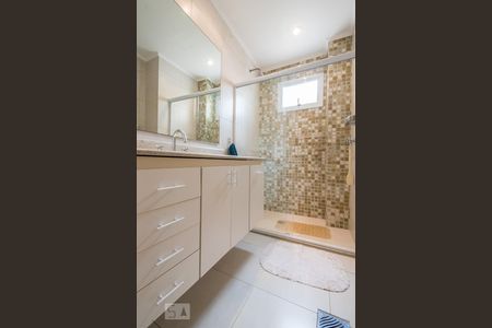 Apartamento à venda com 240m², 3 quartos e 2 vagasBanheiro 1