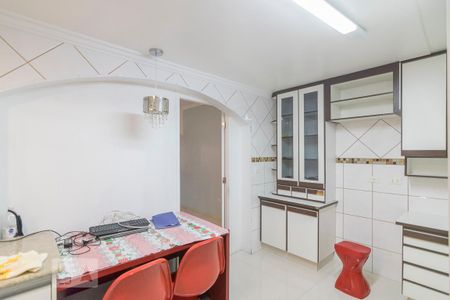Casa à venda com 270m², 3 quartos e 4 vagas Casa à venda com 270m², 3 quartos e 4 vagasCozinha