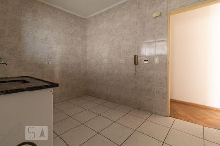 Cozinha de apartamento à venda com 2 quartos, 93m² em Jaguaribe, Osasco