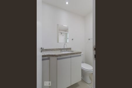 Apartamento para alugar com 3 quartos, 72m² em Km 18, Osasco