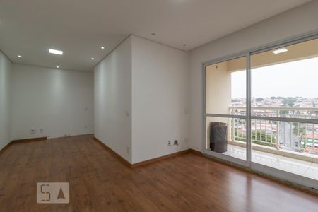 Apartamento para alugar com 3 quartos, 72m² em Km 18, Osasco