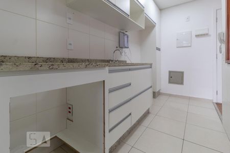 Apartamento para alugar com 3 quartos, 72m² em Km 18, Osasco