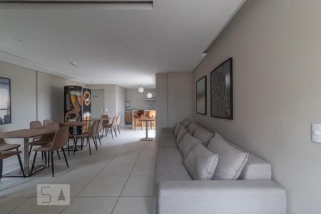 Apartamento para alugar com 3 quartos, 72m² em Km 18, Osasco