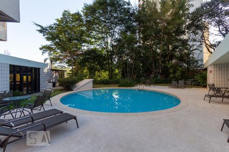 Apartamento para alugar com 43m², 1 quarto e 1 vagaPiscina