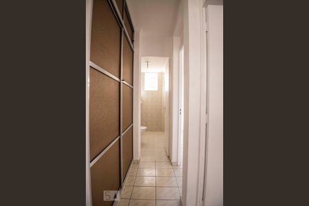 corredor de apartamento para alugar com 2 quartos, 51m² em Parque Residencial Vila União, Campinas