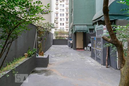 Studio à venda com 33m², 1 quarto e 1 vaga Studio à venda com 33m², 1 quarto e 1 vagaÁrea comum