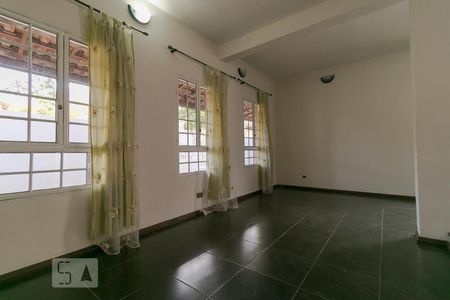 Salas de casa à venda com 4 quartos, 200m² em Jardim Independência, Campinas