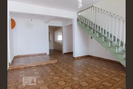 Sala 1 de casa à venda com 2 quartos, 250m² em Vila Barbosa, São Paulo