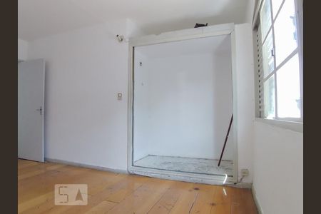 Quarto 1 de casa à venda com 2 quartos, 250m² em Vila Barbosa, São Paulo