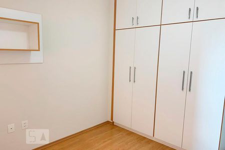 Apartamento à venda com 92m², 3 quartos e 3 vagasQuarto 