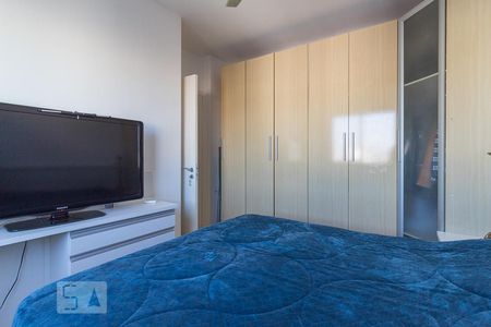Dormitório de apartamento para alugar com 2 quartos, 80m² em Floresta, Porto Alegre