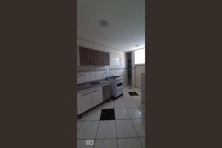 Cozinha de apartamento para alugar com 2 quartos, 60m² em Protásio Alves, Porto Alegre