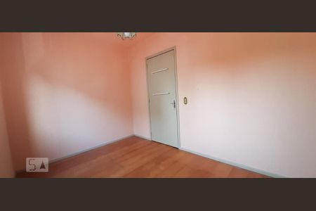 Dormitório de apartamento para alugar com 2 quartos, 60m² em Protásio Alves, Porto Alegre