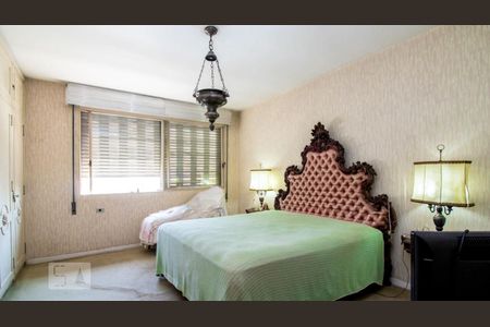 Apartamento à venda com 260m², 3 quartos e 1 vagaSuíte 1