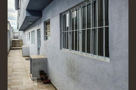 Casa de condomínio para alugar com 50m², 2 quartos e sem vaga Casa de condomínio para alugar com 50m², 2 quartos e sem vagaCorredor