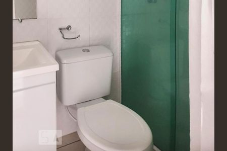 Banheiro de casa de condomínio para alugar com 2 quartos, 50m² em Ipiranga, São Paulo
