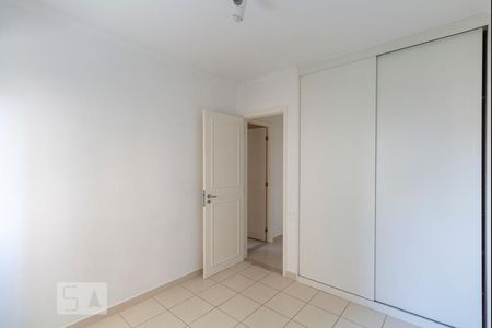 Apartamento à venda com 85m², 3 quartos e 2 vagasQuarto 2