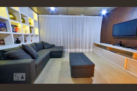 Apartamento à venda com 70m², 1 quarto e 1 vagaSala