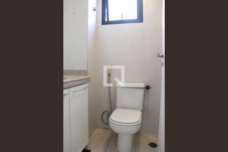 Banheiro  de apartamento à venda com 1 quarto, 40m² em Pinheiros, São Paulo
