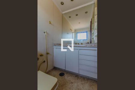 Apartamento à venda com 110m², 3 quartos e 2 vagasBanheiro do Quarto 3