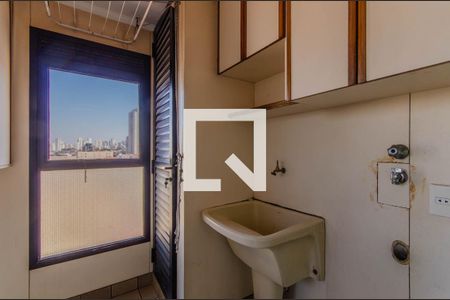 Apartamento à venda com 110m², 3 quartos e 2 vagasÁrea de Serviço