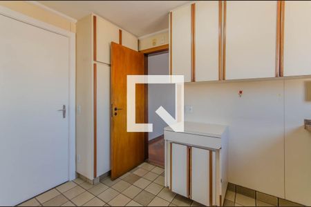 Apartamento à venda com 110m², 3 quartos e 2 vagasCozinha
