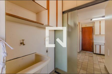 Apartamento à venda com 110m², 3 quartos e 2 vagasÁrea de Serviço