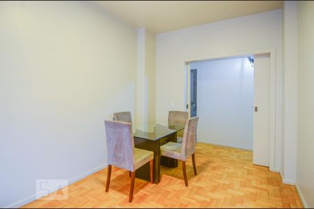 Sala de apartamento à venda com 2 quartos, 64m² em Centro Histórico, Porto Alegre