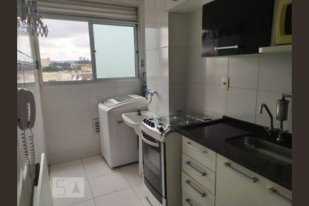 Cozinha de apartamento para alugar com 2 quartos, 44m² em Água Branca, São Paulo