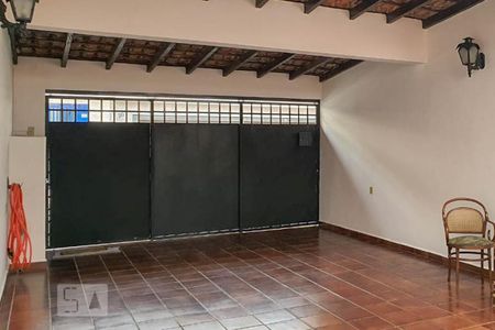 Garagem de casa para alugar com 3 quartos, 161m² em Vila Yara, Osasco