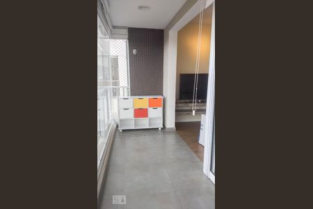 Apartamento para alugar com 55m², 2 quartos e 1 vagaVaranda