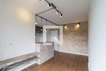 Sala de apartamento para alugar com 2 quartos, 55m² em Vila Anastácio, São Paulo