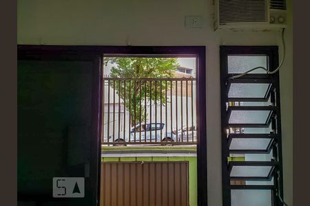 Varanda  de kitnet/studio para alugar com 1 quarto, 20m² em Vila São Pedro, Santo André