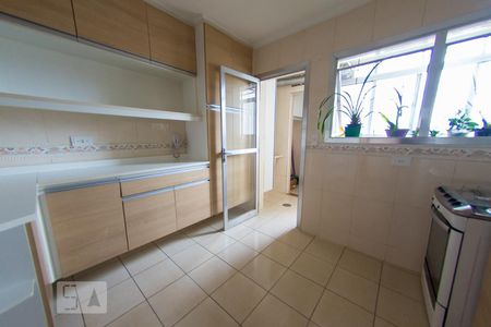 Apartamento para alugar com 124m², 3 quartos e 1 vaga Apartamento para alugar com 124m², 3 quartos e 1 vagaCozinha