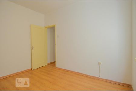 Quarto 3 de apartamento para alugar com 3 quartos, 87m² em Santana, Porto Alegre