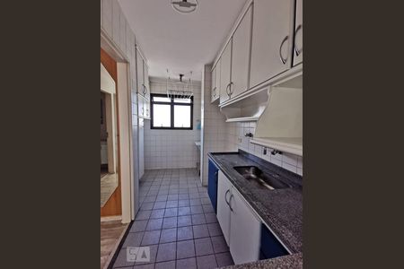 Cozinha de apartamento à venda com 1 quarto, 45m² em Consolação, São Paulo