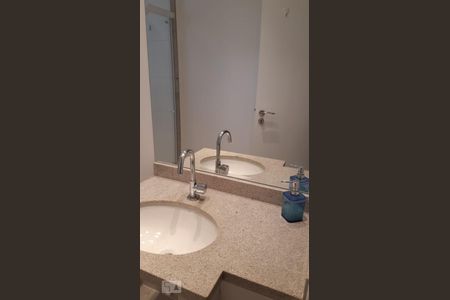 Apartamento à venda com 151m², 3 quartos e 3 vagasBanheiro da suíte 1