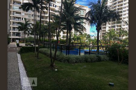 Apartamento para alugar com 78m², 2 quartos e sem vaga