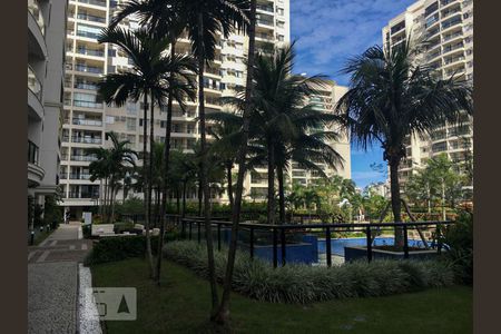 Apartamento para alugar com 78m², 2 quartos e sem vaga