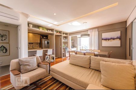 Sala de apartamento à venda com 2 quartos, 92m² em Cambuí, Campinas