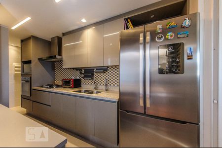 Apartamento à venda com 92m², 2 quartos e 2 vagasCozinha