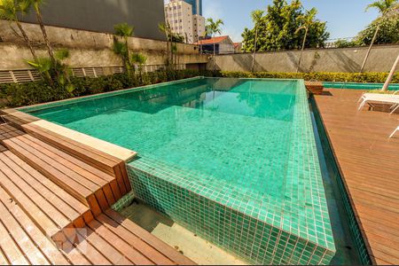 Apartamento à venda com 92m², 2 quartos e 2 vagasÁrea Comum - Piscina