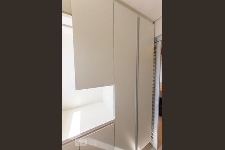 Apartamento à venda com 92m², 2 quartos e 2 vagasÁrea de Serviço - Armários