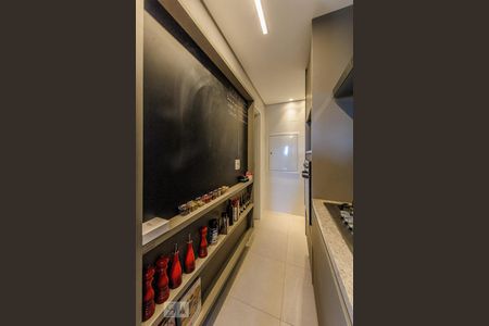 Apartamento à venda com 92m², 2 quartos e 2 vagasDetalhe - Cozinha