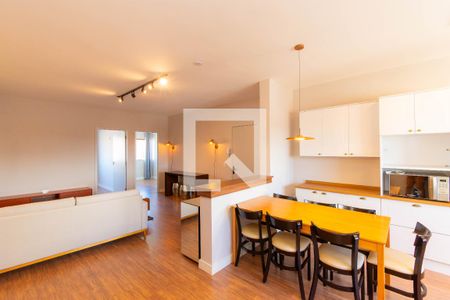 Apartamento para alugar com 75m², 2 quartos e 1 vaga Apartamento para alugar com 75m², 2 quartos e 1 vagaCozinha