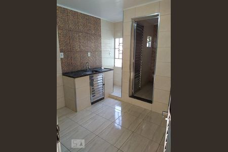 Cozinha de casa de condomínio para alugar com 1 quarto, 50m² em Vila Carrão, São Paulo